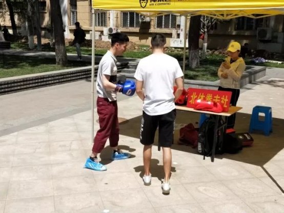 6d517305aa4546bc8f3a93bbfab0cf13 C:\Users\Administrator\Desktop\微信图片_20180925164250.jpg